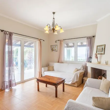 Ioanna Villa Litheres